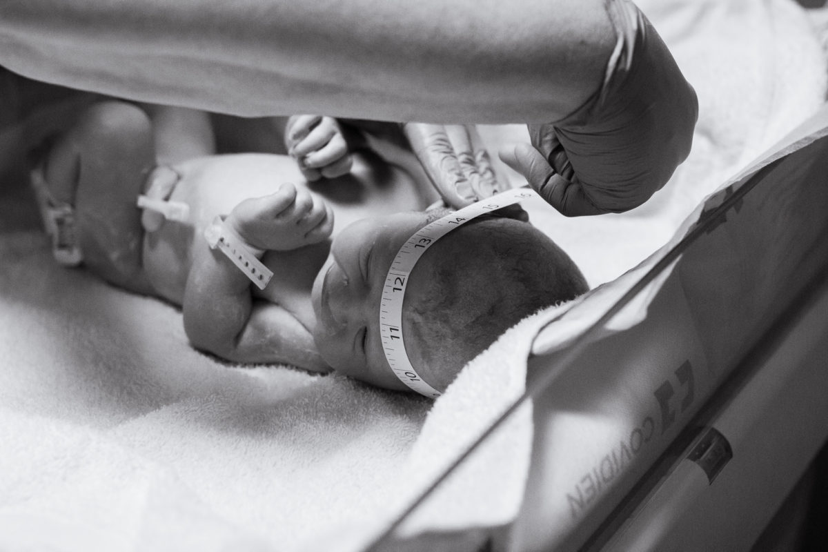 Phoenix, AZ Birth Photography at Banner Thunderbird Hospital